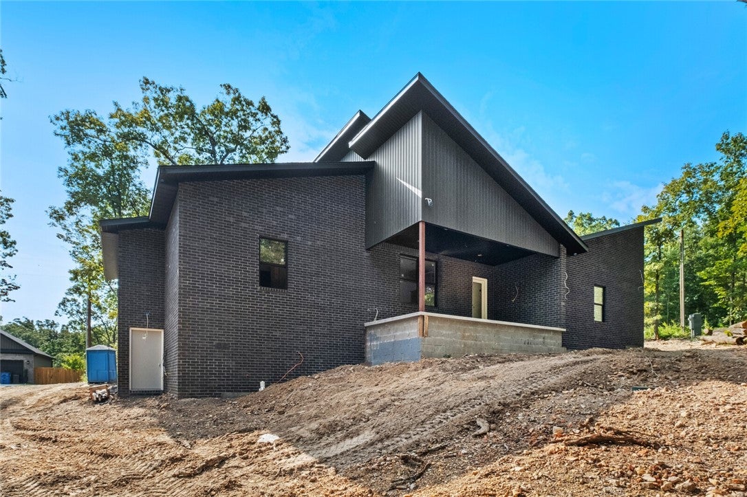 Bella Vista, Arkansas, 72714, United States, 2 Bedrooms Bedrooms, ,2 BathroomsBathrooms,Residential,For Sale,1997374