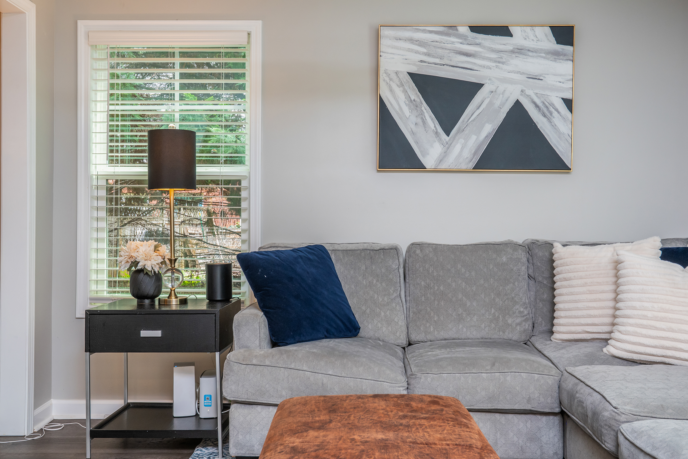  Beautifully Designed Cape Cod-Inspired Home - 物件實景