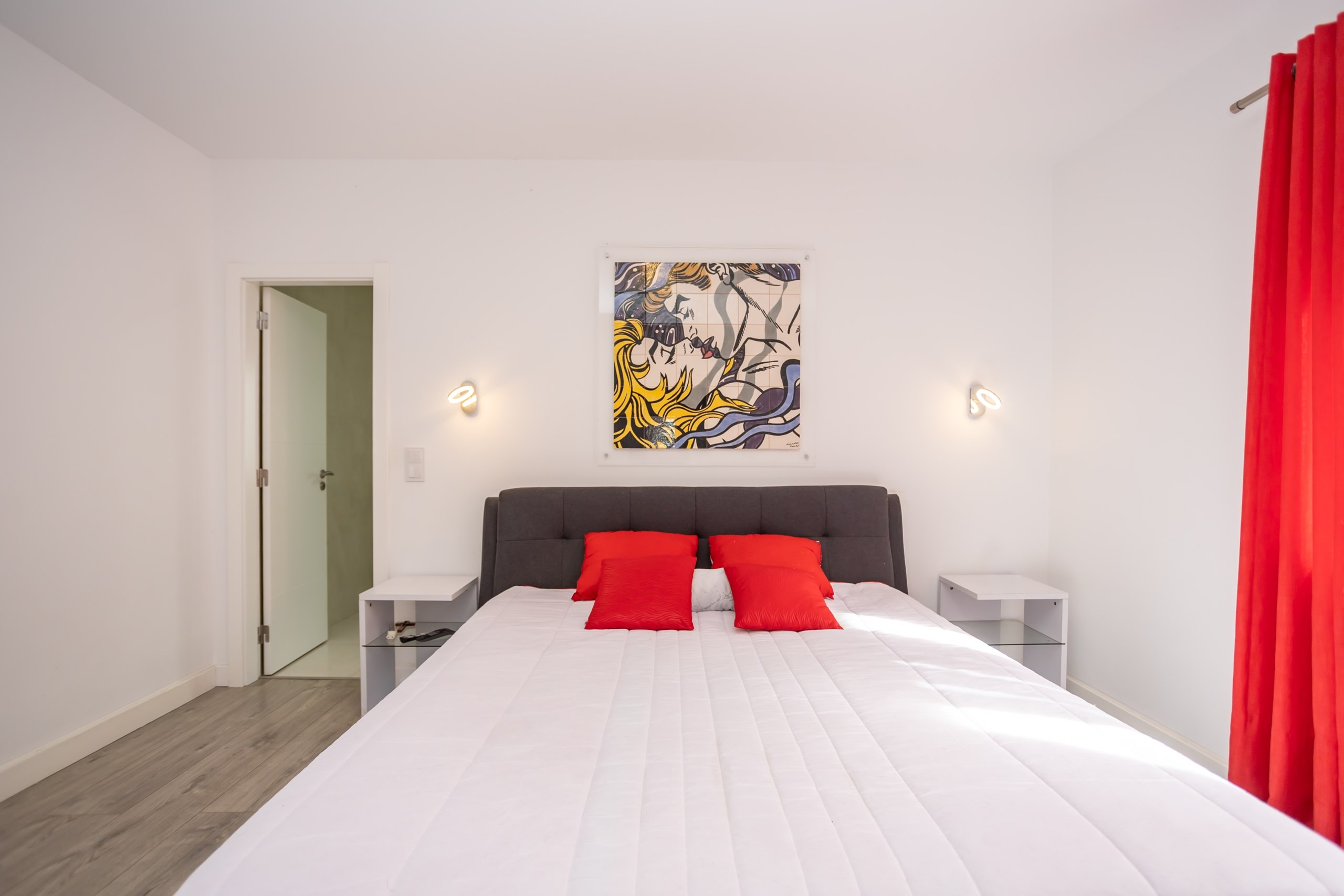 Loures, Lisbon, 2670-560, PT, 5 Bedrooms Bedrooms, ,3 BathroomsBathrooms,Residential,For Sale,1989673