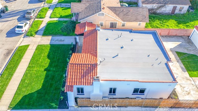 Los Angeles, California, 90047, United States, 5 Bedrooms Bedrooms, ,Residential,For Sale,2009243