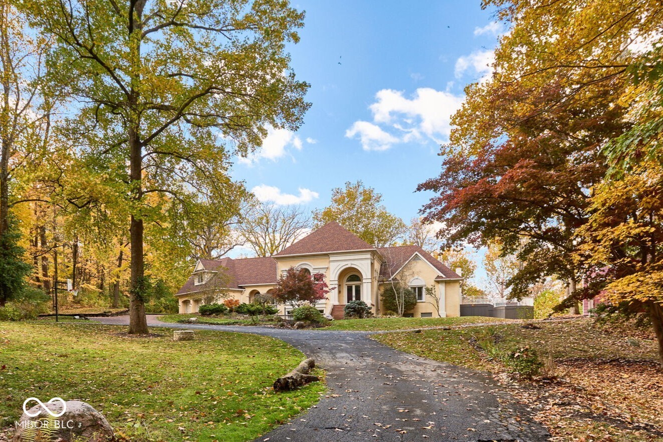 Indianapolis, Indiana, 46226, United States, 6 Bedrooms Bedrooms, ,7 BathroomsBathrooms,Residential,For Sale,1998001