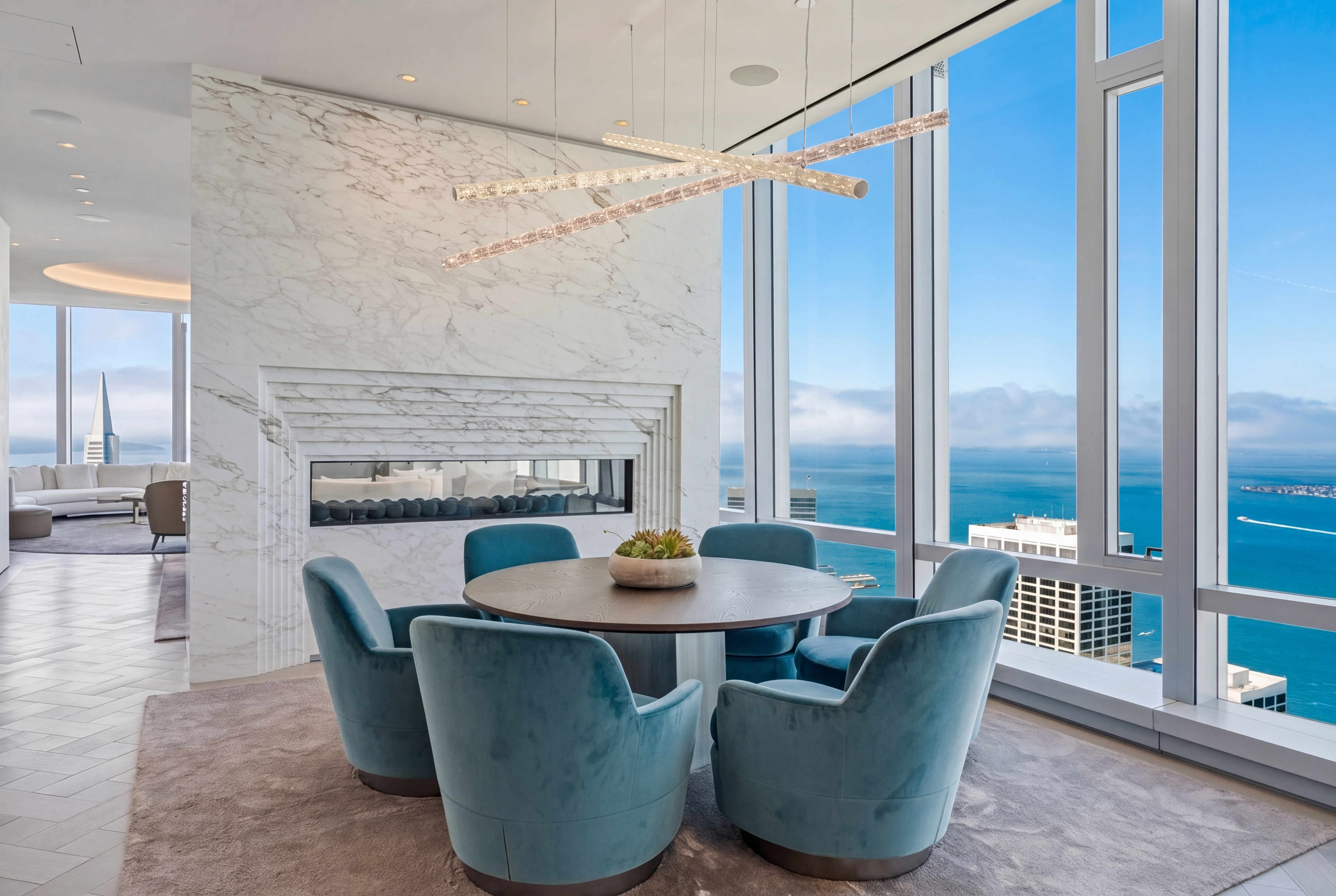  The Grand Penthouse at 181 Fremont - 物件實景