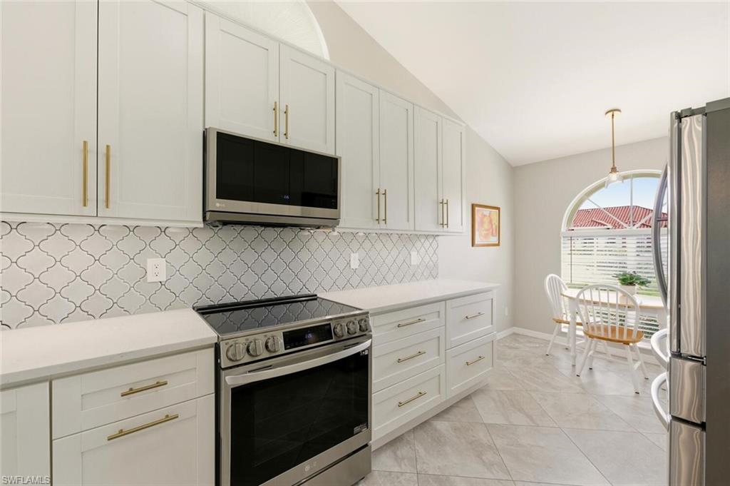 Naples, Florida, 34104, United States, 3 Bedrooms Bedrooms, ,2 BathroomsBathrooms,Residential,For Sale,1987606