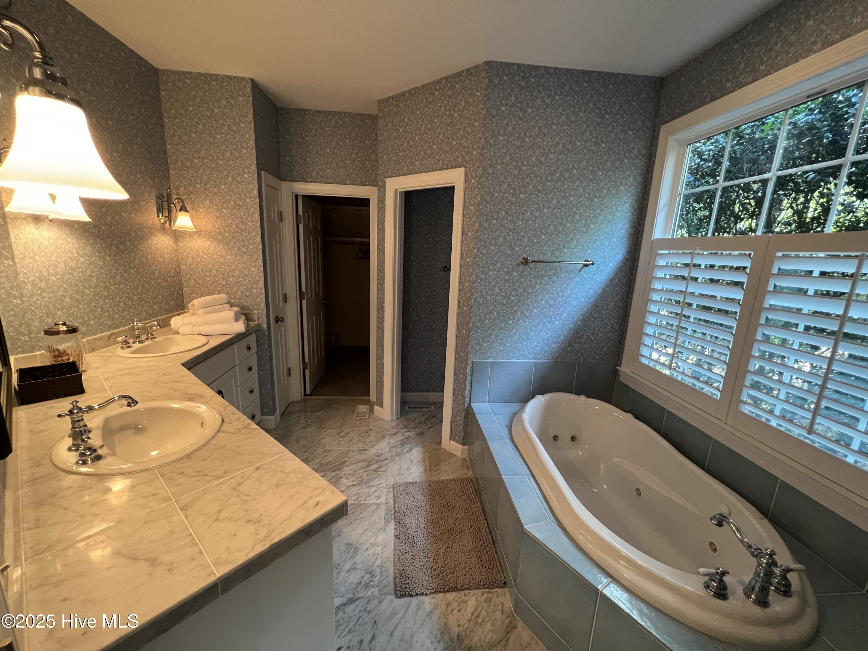 Pinehurst, North Carolina, 28374, United States, 5 Bedrooms Bedrooms, ,4 BathroomsBathrooms,Residential,For Sale,1911740