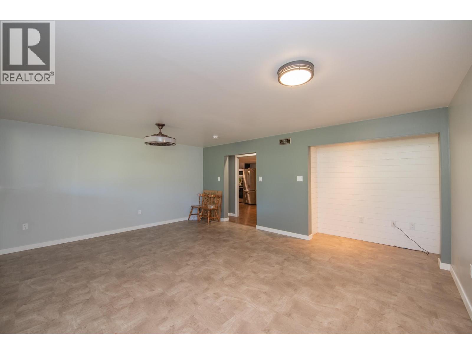 OYAMA, British Columbia, V4V 2C5, CA, 4 Bedrooms Bedrooms, ,2 BathroomsBathrooms,Residential,For Sale,1918800