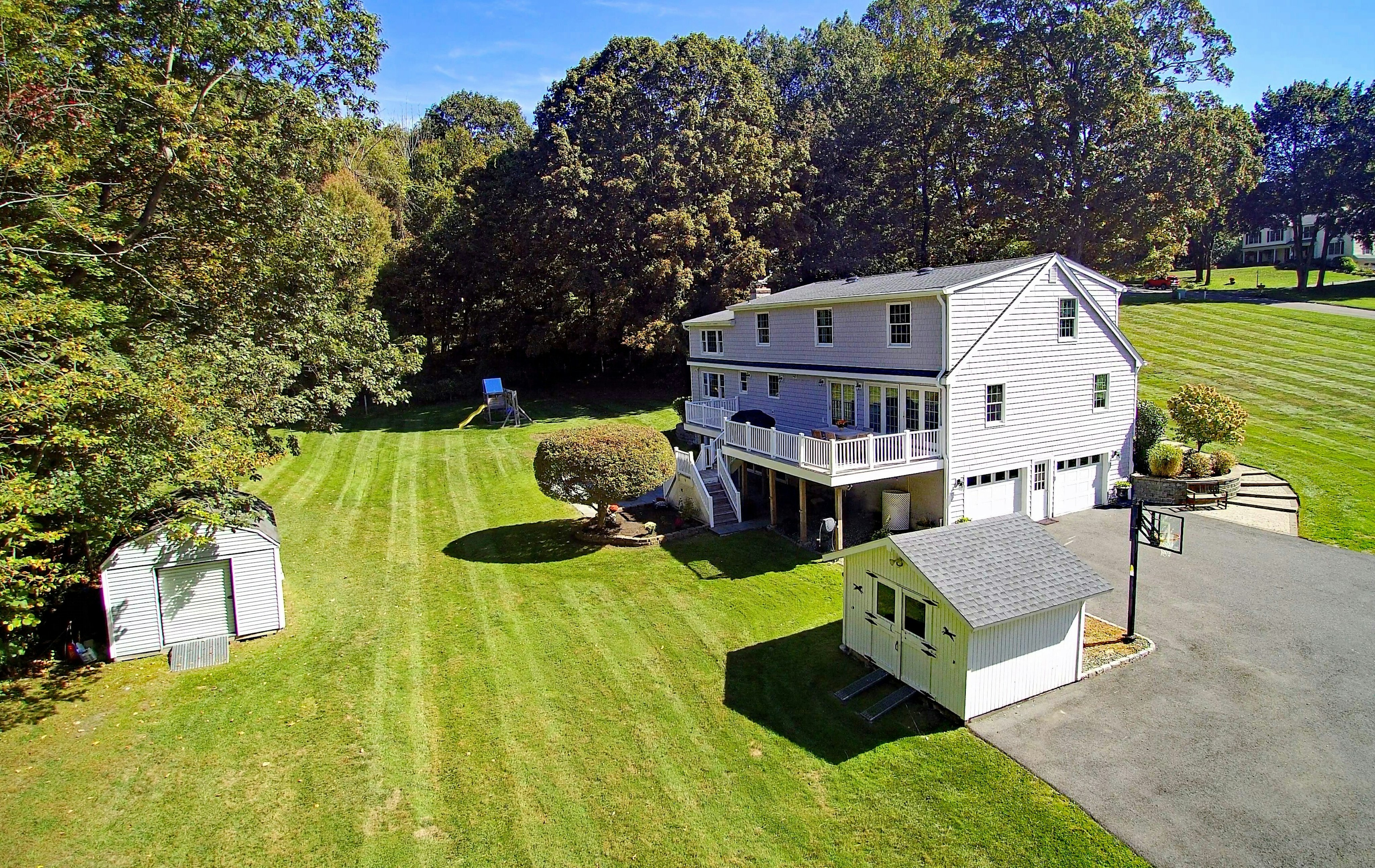  Exceptional Colonial In Westmoreland Neighborhood - 物件實景
