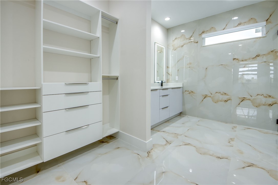 Cape Coral, Florida, 33991, United States, 3 Bedrooms Bedrooms, ,3 BathroomsBathrooms,Residential,For Sale,1977338