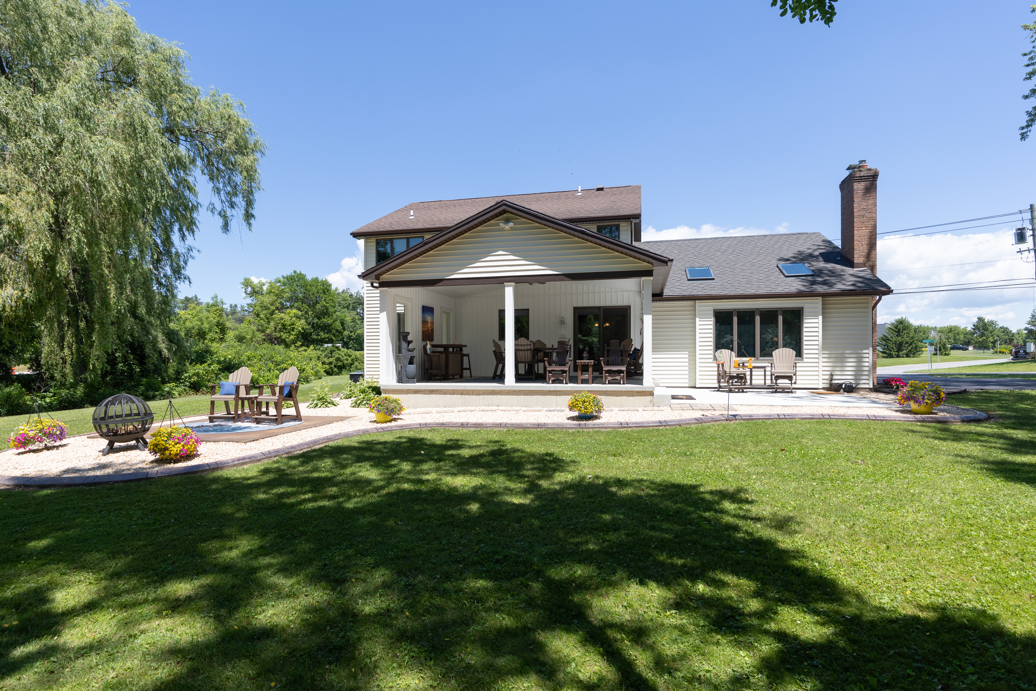 Beautifully Updated 3 Bedroom Colonial in Orchard Park - 物件實景