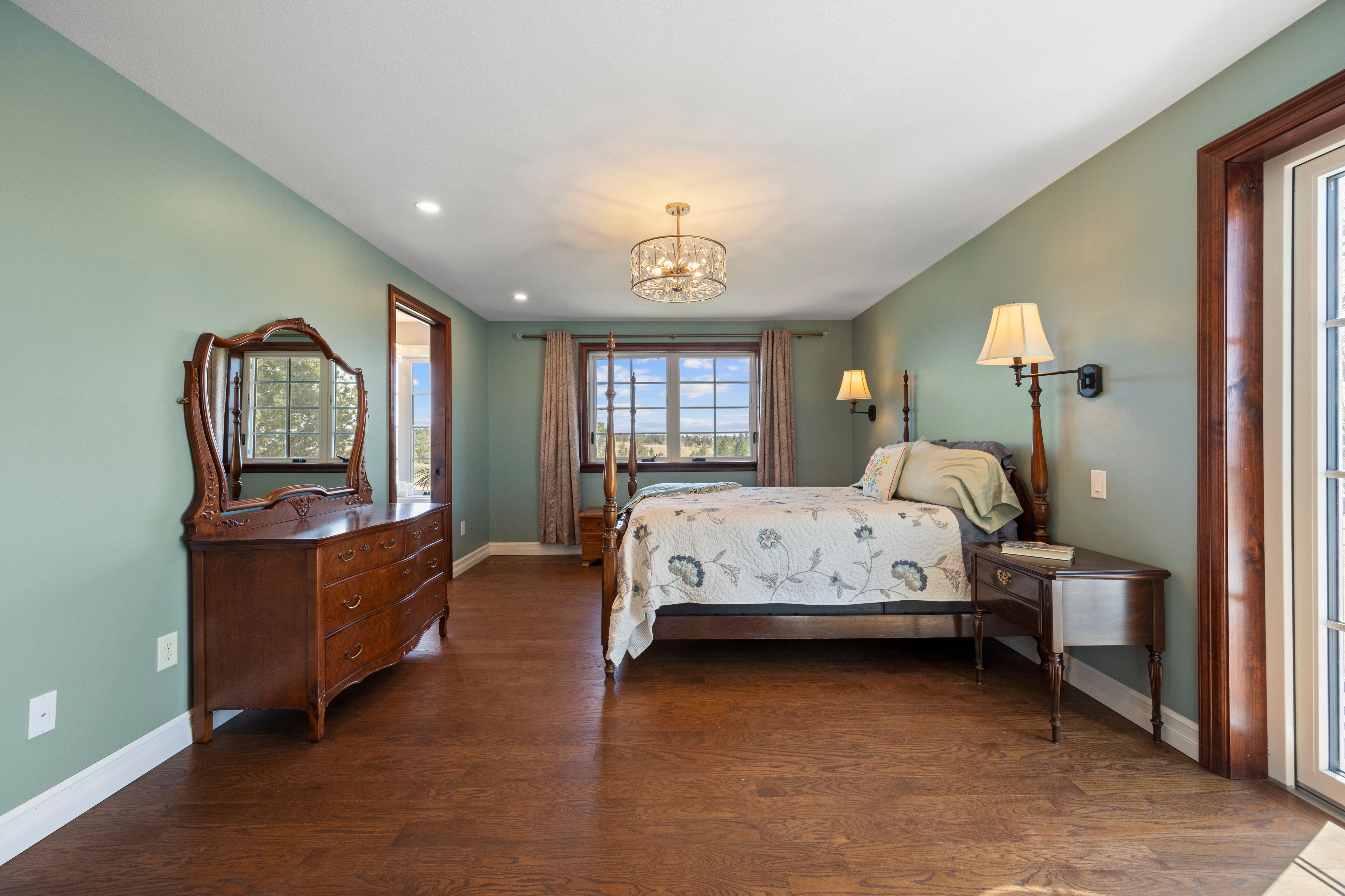  Ranch in Butterfield on 5 Acres with Pikes Peak Views - 物件實景