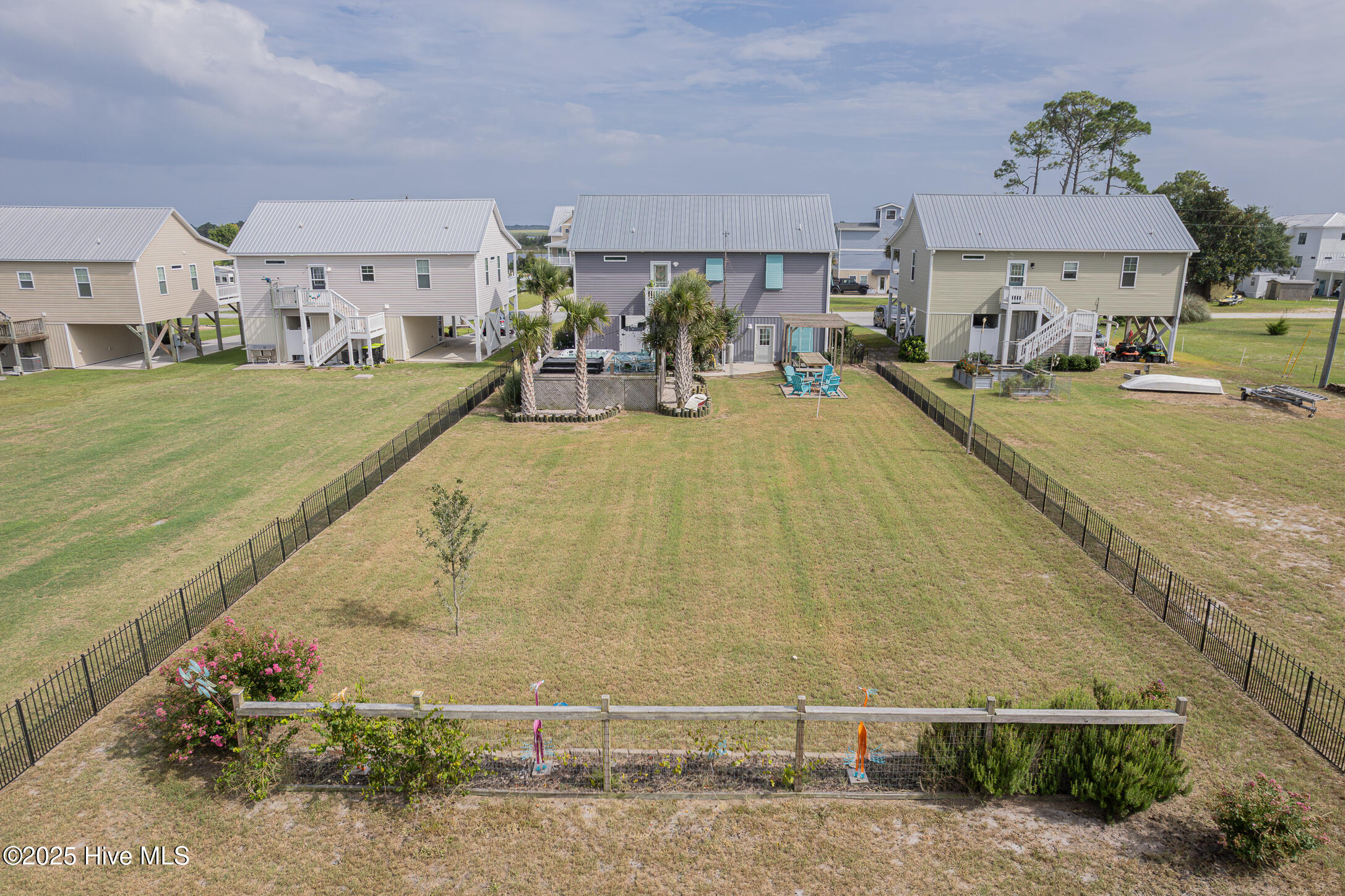 Hubert, North Carolina, 28539, United States, 4 Bedrooms Bedrooms, ,3 BathroomsBathrooms,Residential,For Sale,1974043