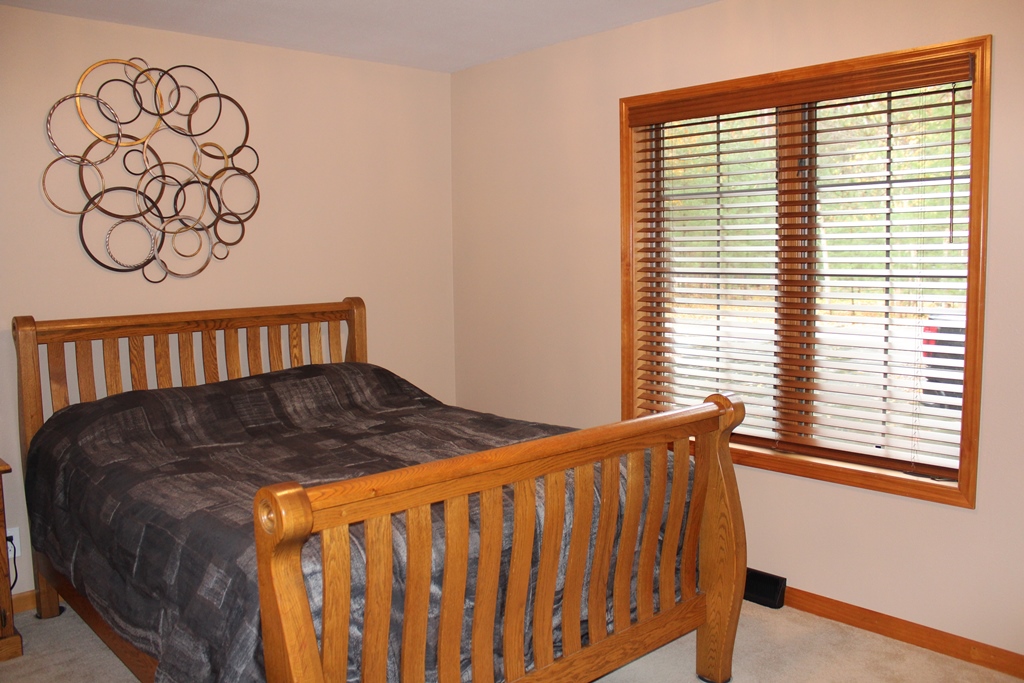 Minocqua, Wisconsin, 54548, United States, 3 Bedrooms Bedrooms, ,2 BathroomsBathrooms,Residential,For Sale,1984863