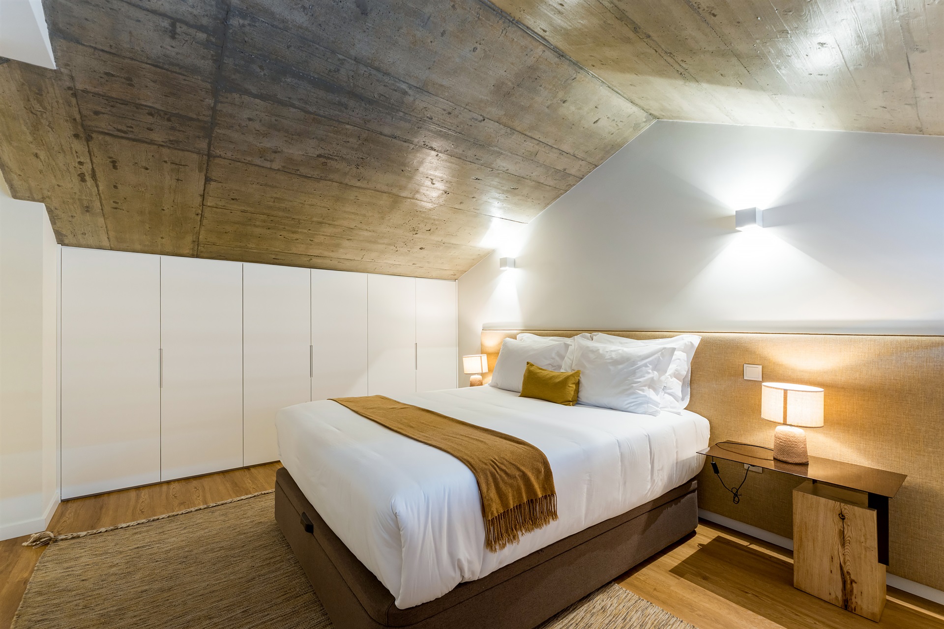  Duplex, 2 bedrooms, for Sale - 物件實景