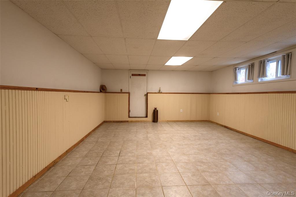 Mohegan Lake, New York, 10547, United States, 3 Bedrooms Bedrooms, ,1 BathroomBathrooms,Residential,For Sale,1992350