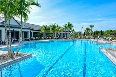 Sarasota, Florida, 34238, United States, 2 Bedrooms Bedrooms, ,2 BathroomsBathrooms,Residential,For Sale,2003249