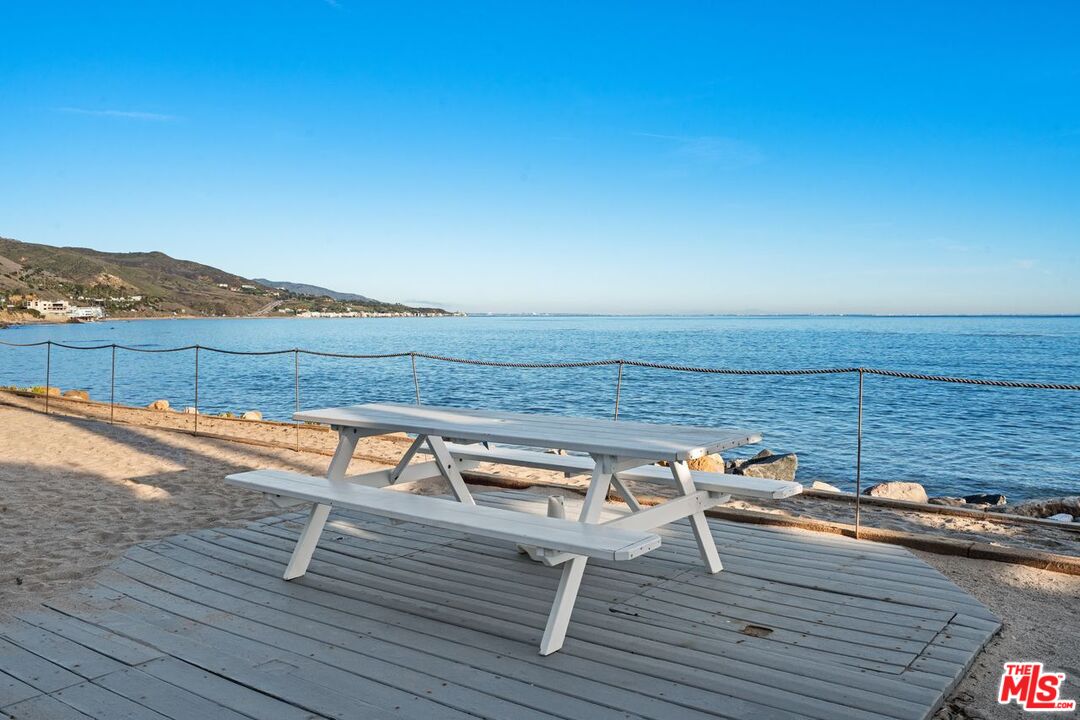 Malibu, California, 90265, United States, ,1 BathroomBathrooms,Residential,For Sale,1999798