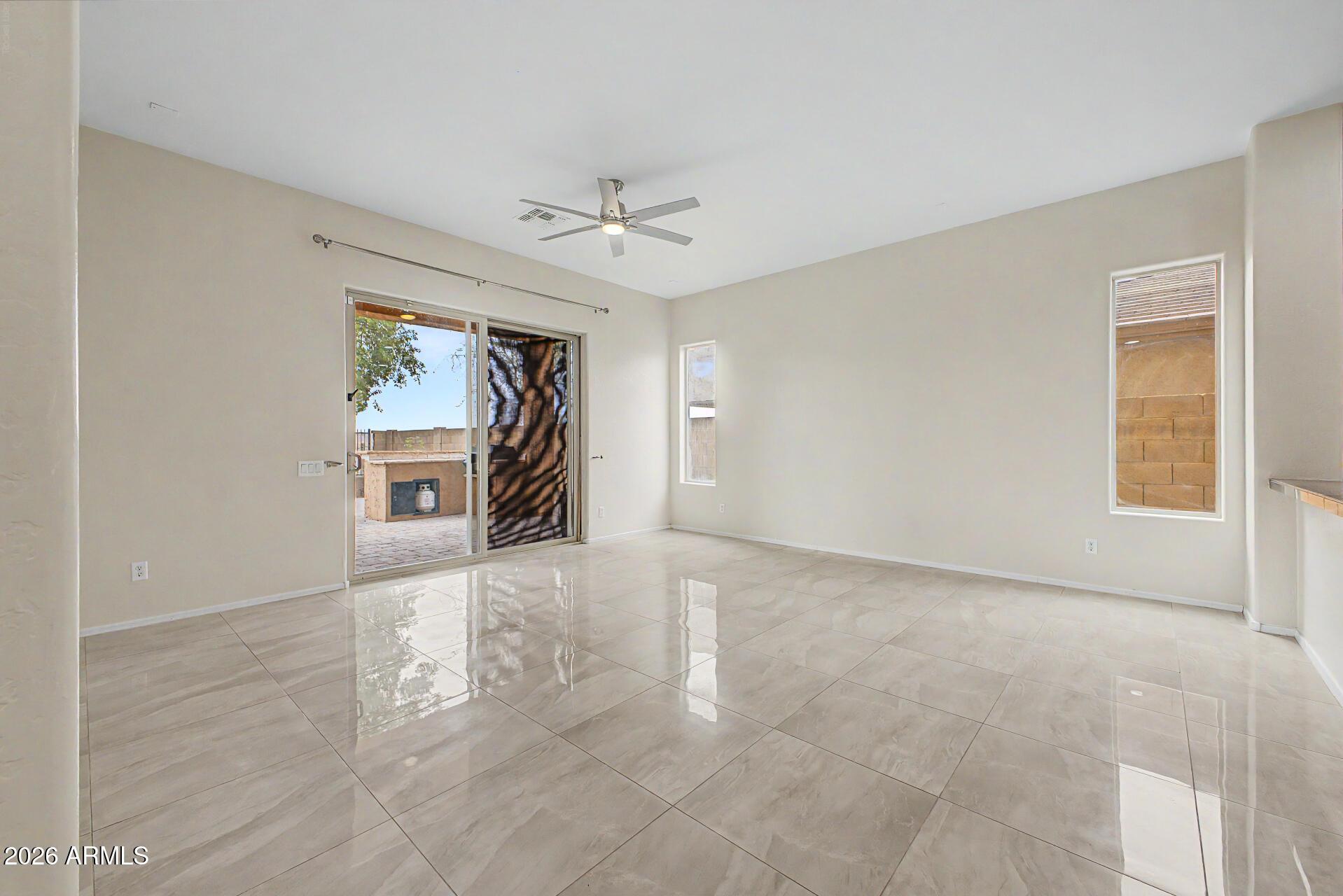 Anthem, Arizona, 85086, United States, 4 Bedrooms Bedrooms, ,3 BathroomsBathrooms,Residential,For Sale,2027152