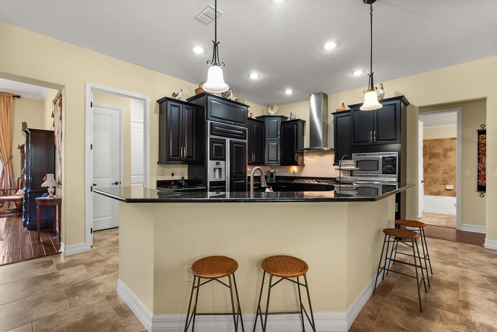 Sorrento, Florida, 32776, United States, 4 Bedrooms Bedrooms, ,4 BathroomsBathrooms,Residential,For Sale,1890904