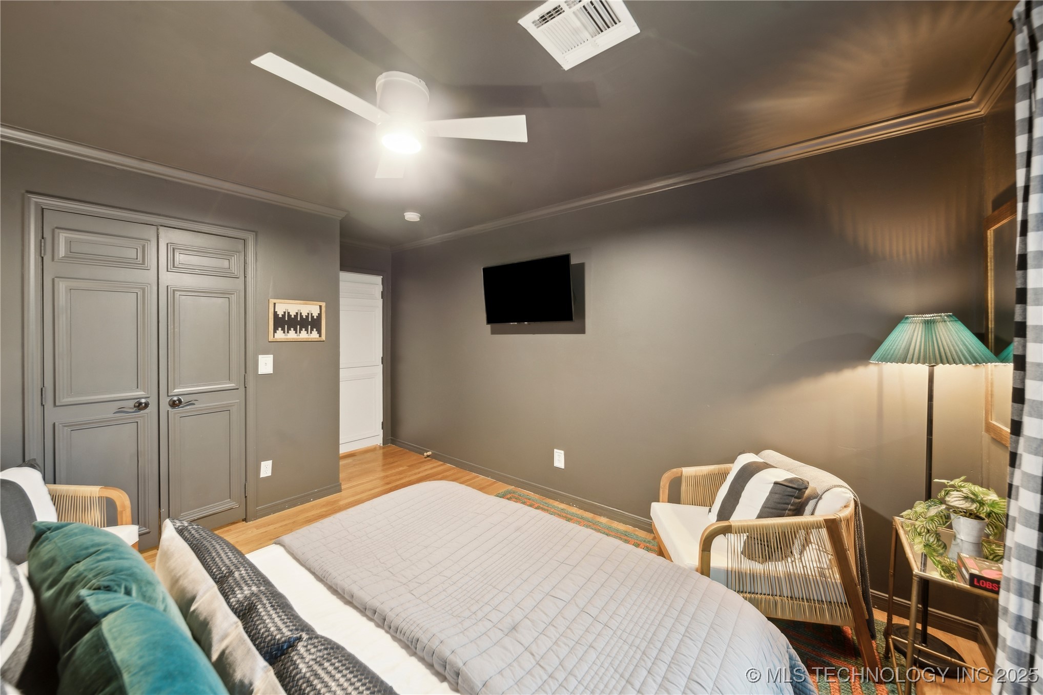 Tulsa, Oklahoma, 74114, United States, 4 Bedrooms Bedrooms, ,4 BathroomsBathrooms,Residential,For Sale,1795496