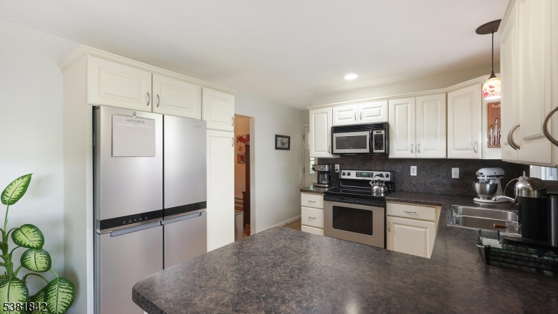 Delaware Twp., New Jersey, 08559, United States, 4 Bedrooms Bedrooms, ,2 BathroomsBathrooms,Residential,For Sale,1940983