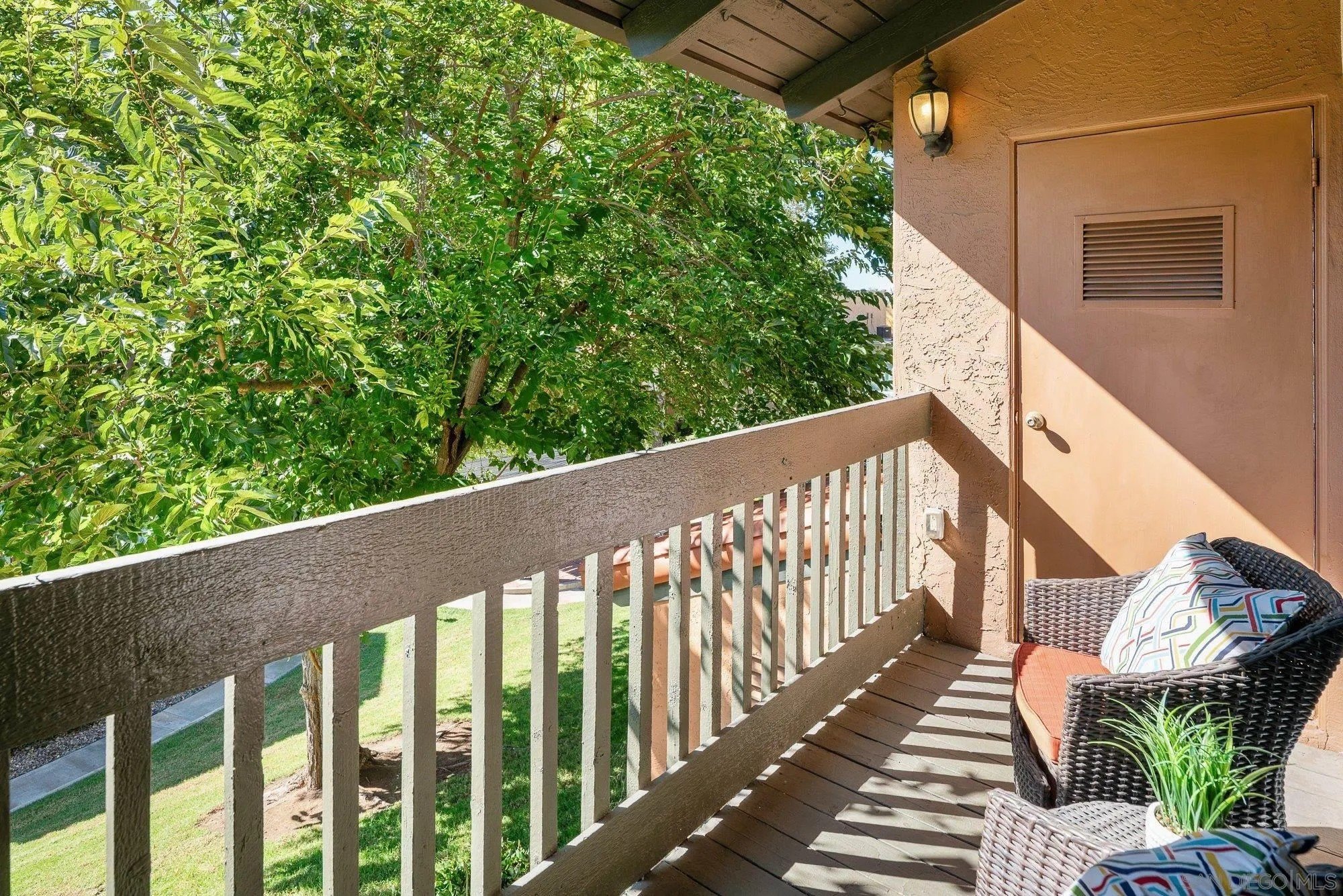 San Diego, California, 92127, United States, 2 Bedrooms Bedrooms, ,2 BathroomsBathrooms,Residential,For Sale,1954799