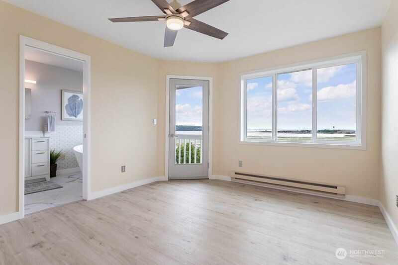 Blaine, Washington, 98230, United States, 2 Bedrooms Bedrooms, ,2 BathroomsBathrooms,Residential,For Sale,1896205