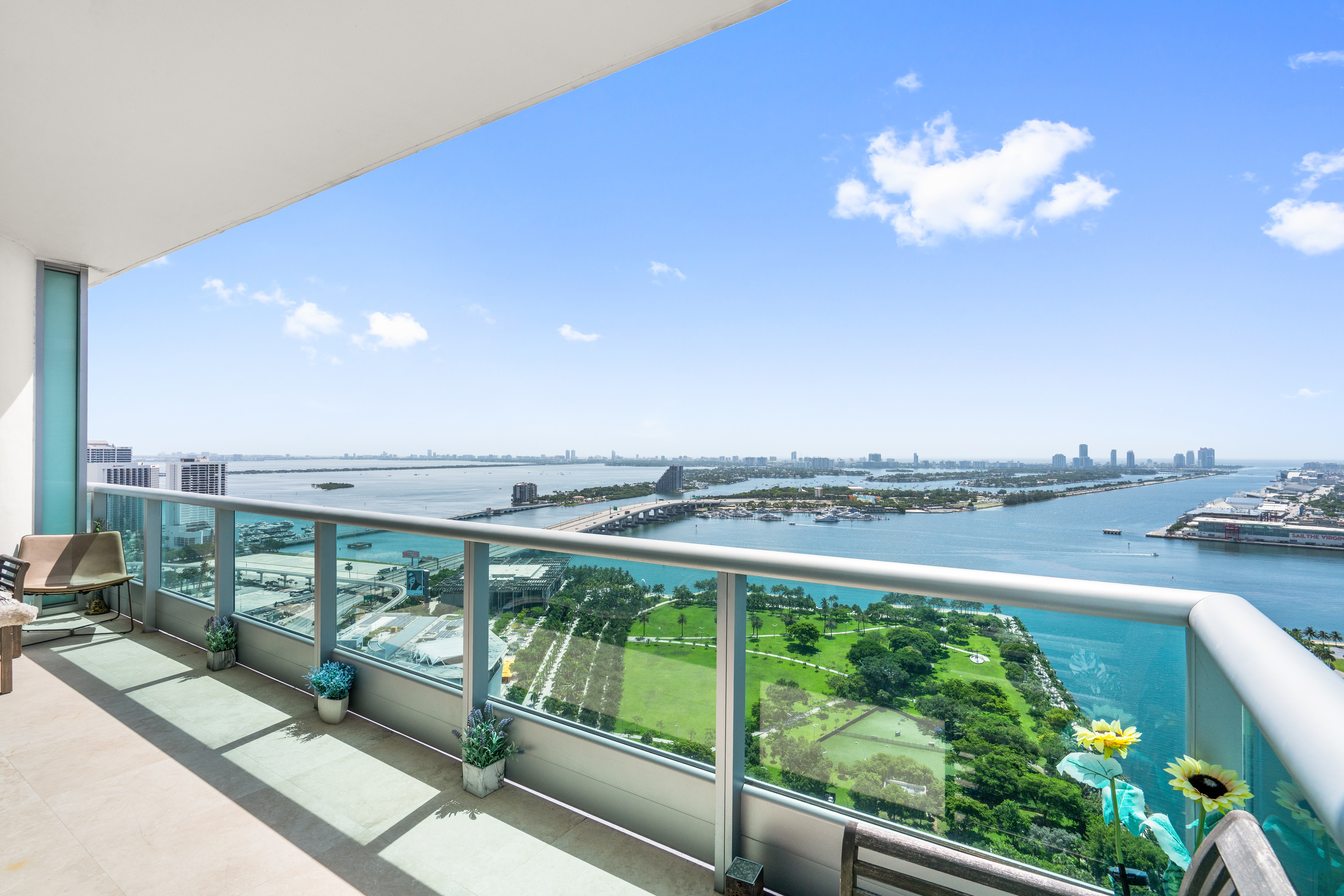  900 Biscayne Blvd, Miami, FL, 33132 - 物件實景
