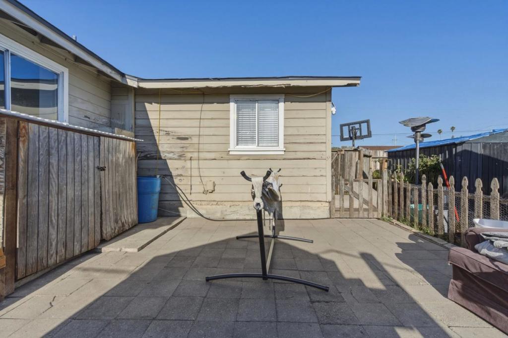 Seaside, California, 93955, United States, 3 Bedrooms Bedrooms, ,1 BathroomBathrooms,Residential,For Sale,2048589