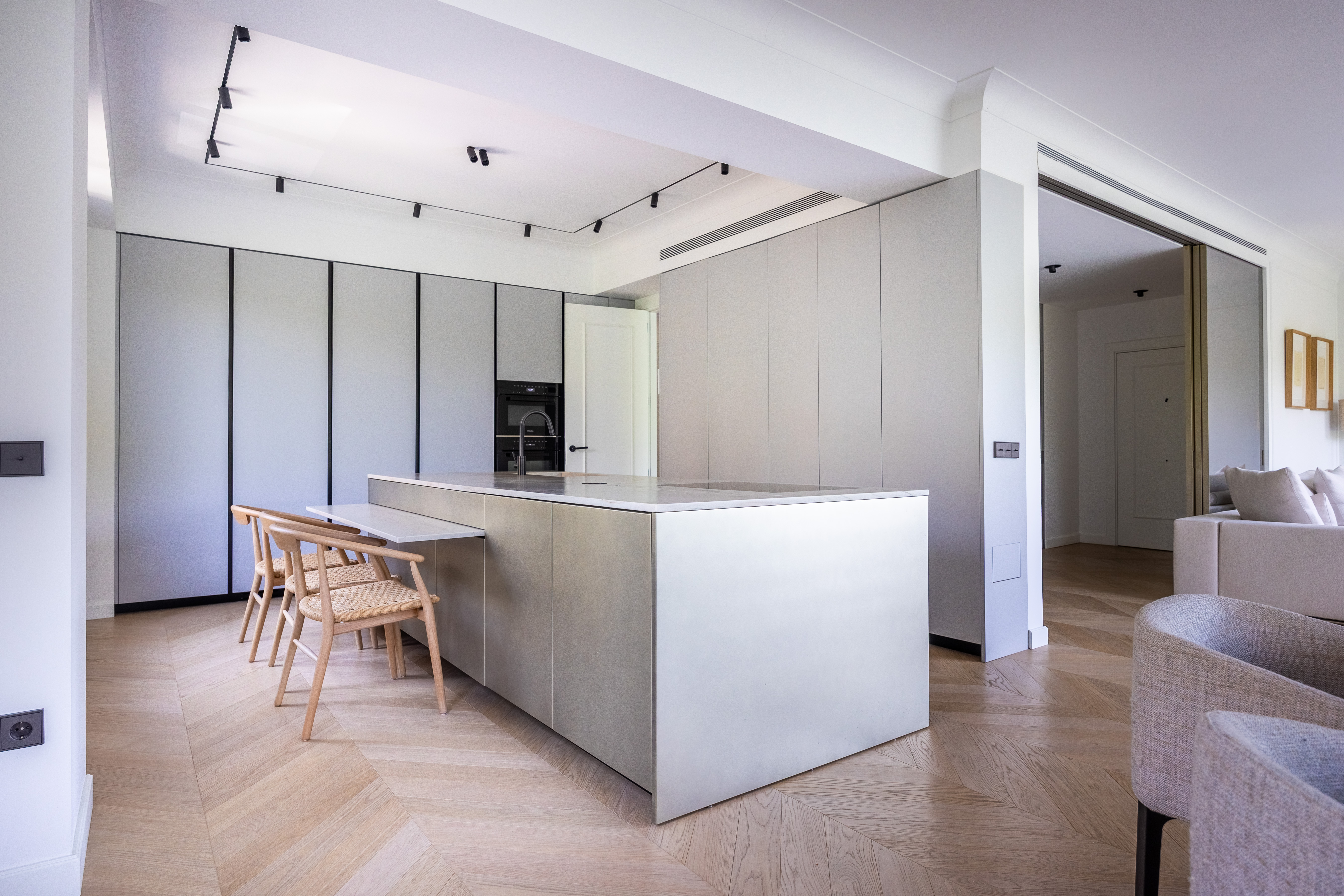  Elegant Renovated Apartment in Exclusive Area, Near Plaza de España, Seville - 物件實景