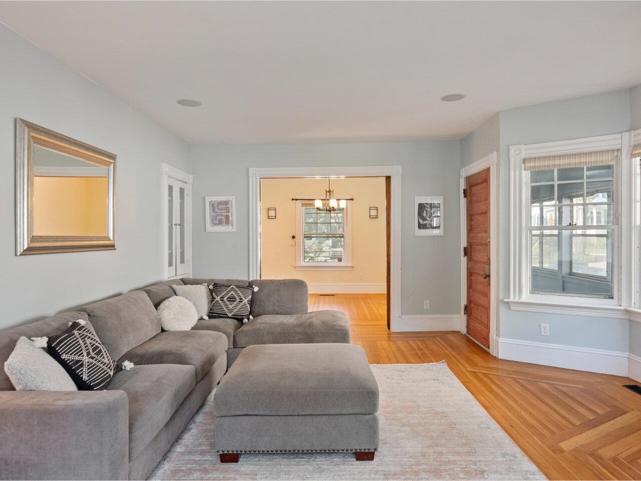Burlington, Vermont, 05401, United States, 5 Bedrooms Bedrooms, ,2 BathroomsBathrooms,Residential,For Sale,1862244