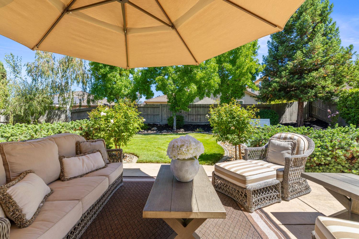 El Dorado Hills, California, 95762, United States, 4 Bedrooms Bedrooms, ,3 BathroomsBathrooms,Residential,For Sale,1925996