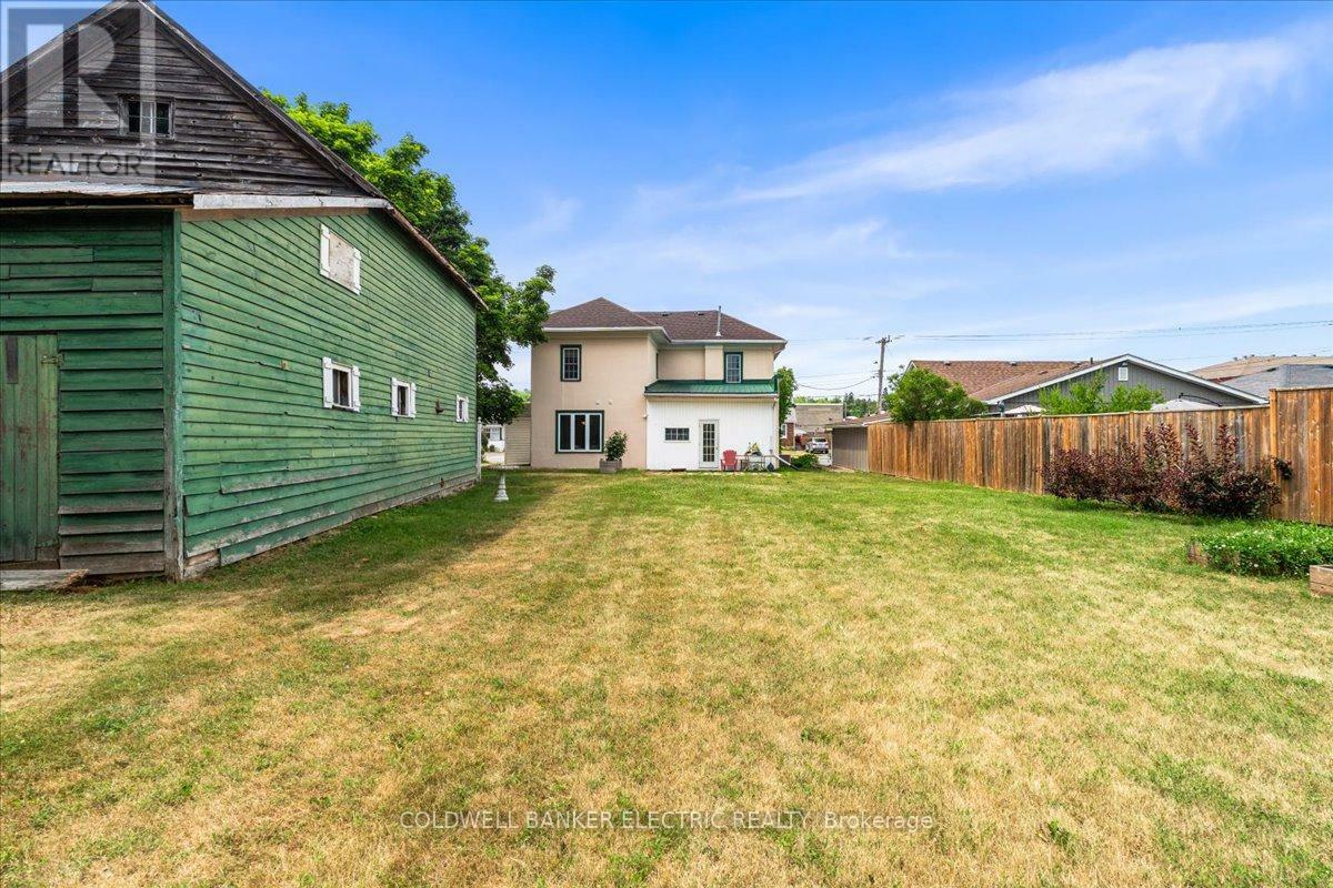 TRENT HILLS (CAMPBELLFORD), Ontario, K0L 1L0, CA, 3 Bedrooms Bedrooms, ,1 BathroomBathrooms,Residential,For Sale,1883318