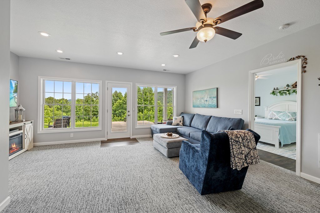 Warne, North Carolina, 28909, United States, 3 Bedrooms Bedrooms, ,3 BathroomsBathrooms,Residential,For Sale,1878165