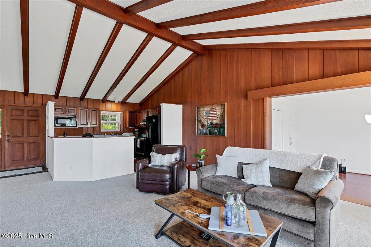 Whispering Pines, North Carolina, 28327, United States, 2 Bedrooms Bedrooms, ,2 BathroomsBathrooms,Residential,For Sale,1997179