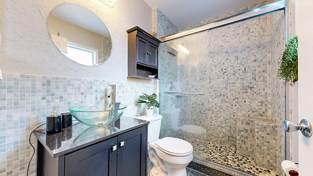 3329 Lake View Circle, Melbourne, Florida, 32934, United States, 4 Bedrooms Bedrooms, ,3 BathroomsBathrooms,Residential,For Sale,3329 Lake View Circle,1482644