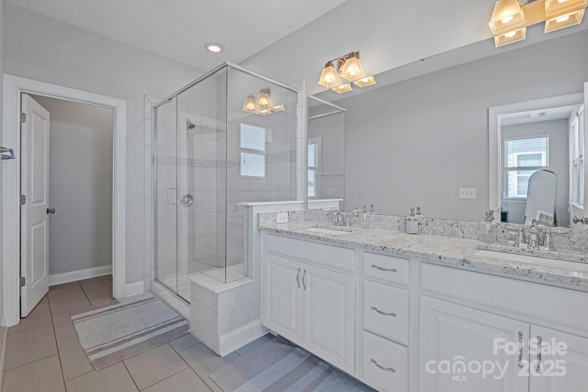 Charlotte, North Carolina, 28206, United States, 3 Bedrooms Bedrooms, ,4 BathroomsBathrooms,Residential,For Sale,1778034