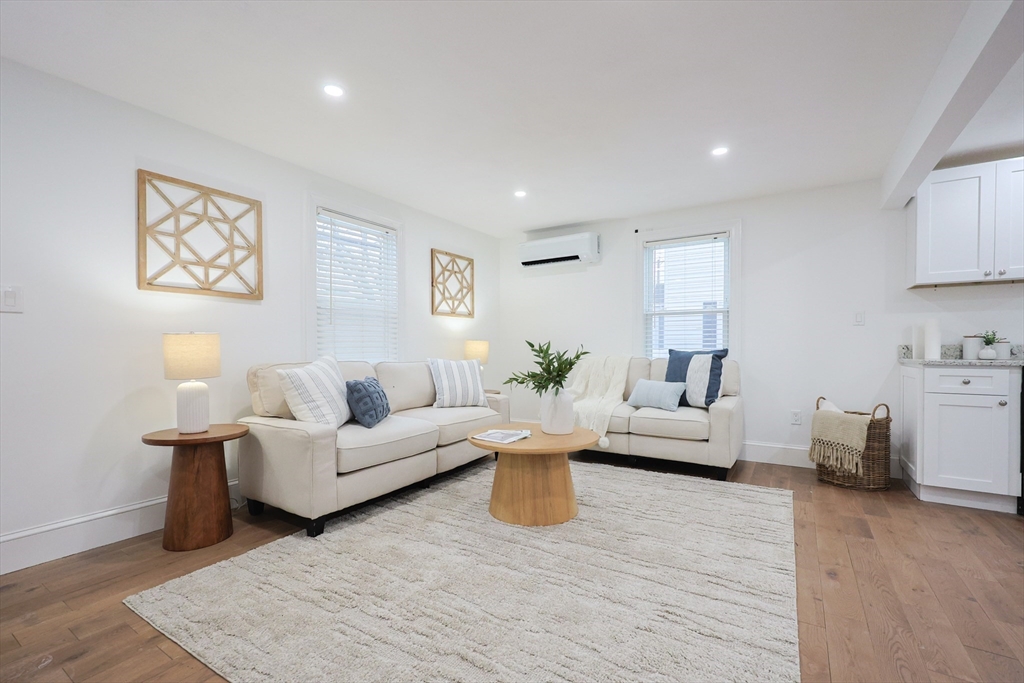 Melrose, Massachusetts, 02176, United States, 2 Bedrooms Bedrooms, ,1 BathroomBathrooms,Residential,For Sale,2012344