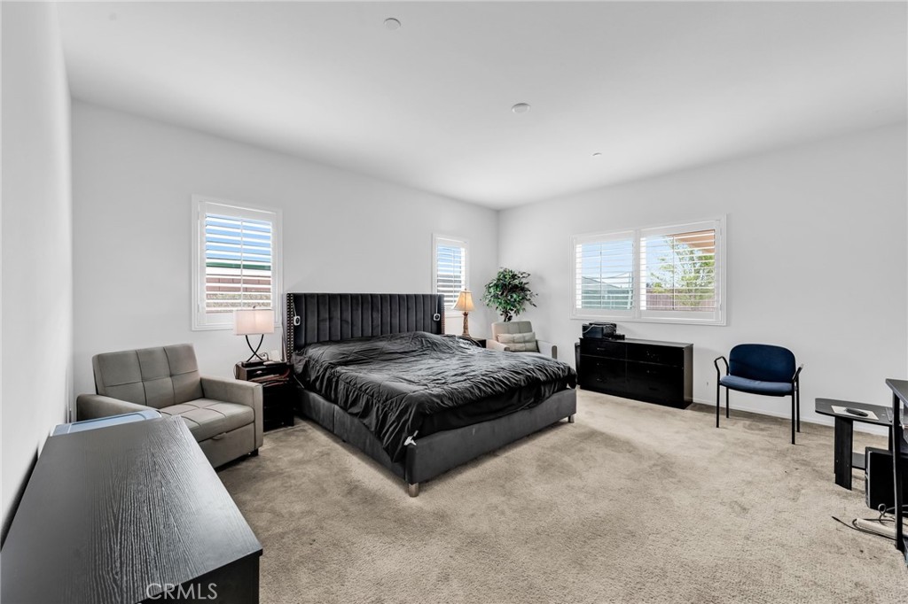 Victorville, California, 92394, United States, 5 Bedrooms Bedrooms, ,4 BathroomsBathrooms,Residential,For Sale,2048020