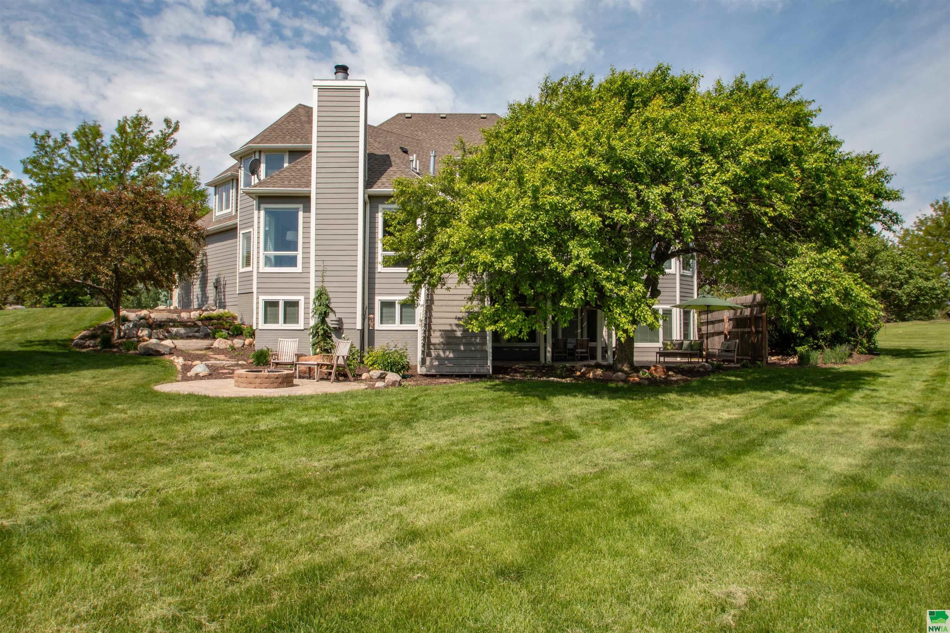 Jefferson, South Dakota, 57038, United States, 5 Bedrooms Bedrooms, ,5 BathroomsBathrooms,Residential,For Sale,1930166