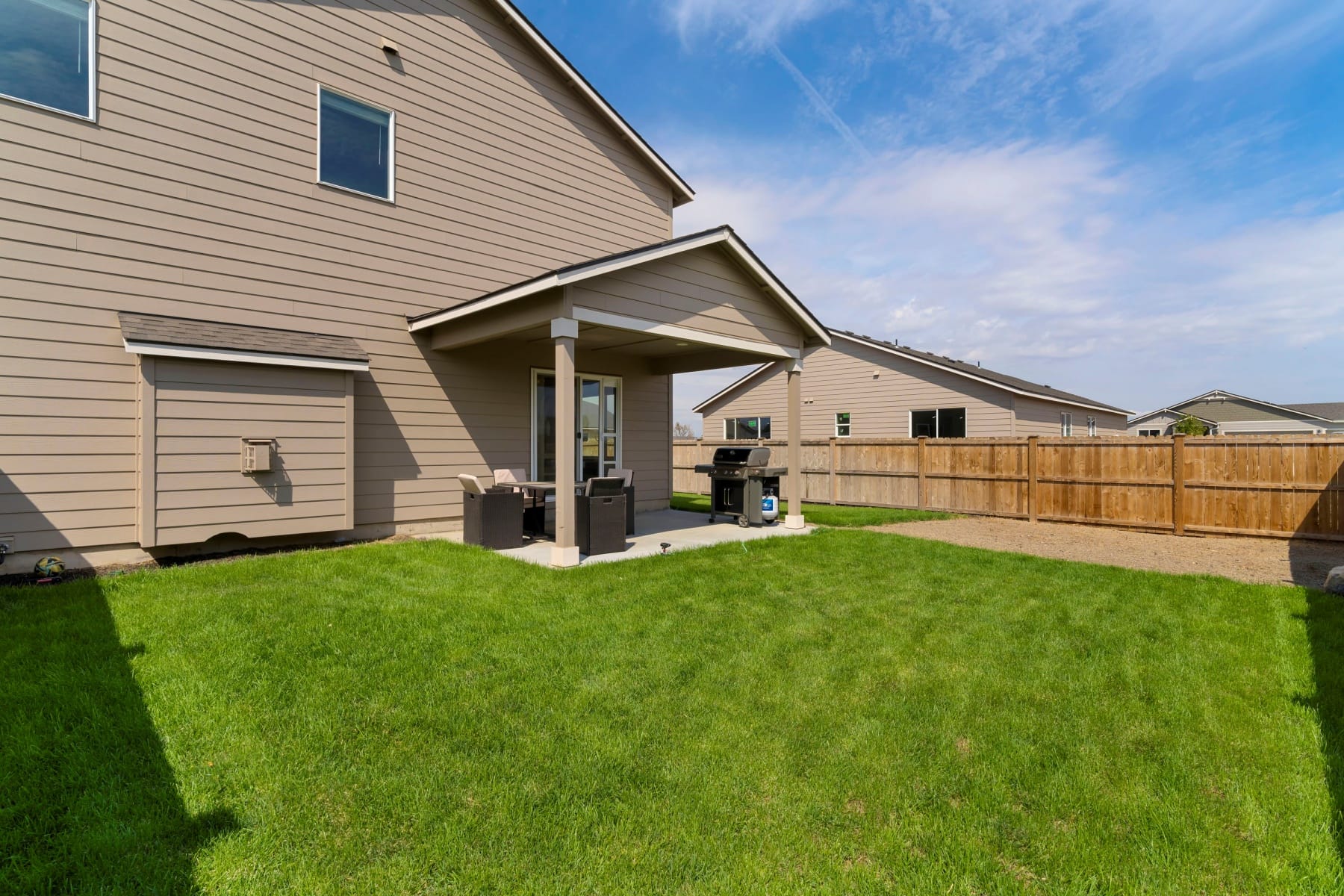  280 NW DOUBLE EAGLE AVE Madras, OR 97741 - 物件實景