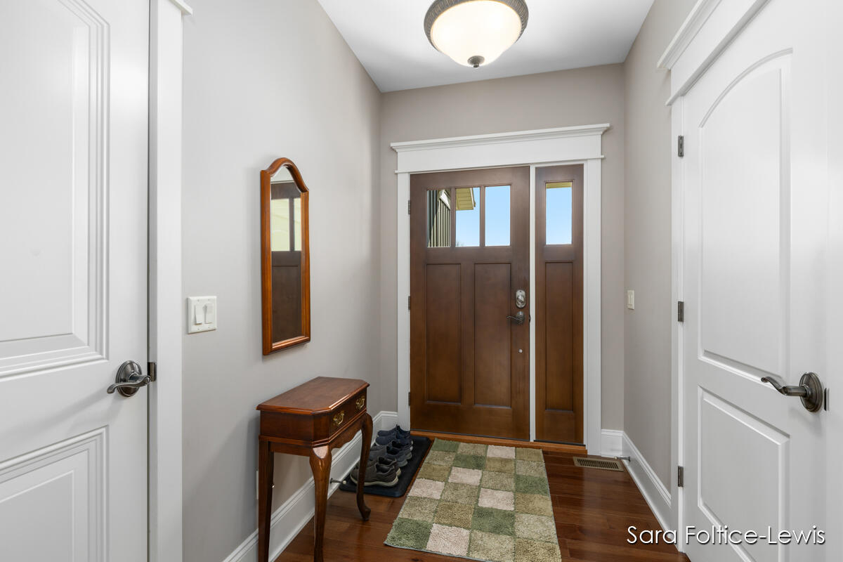 Grandville, Michigan, 49418, United States, 4 Bedrooms Bedrooms, ,3 BathroomsBathrooms,Residential,For Sale,1937298