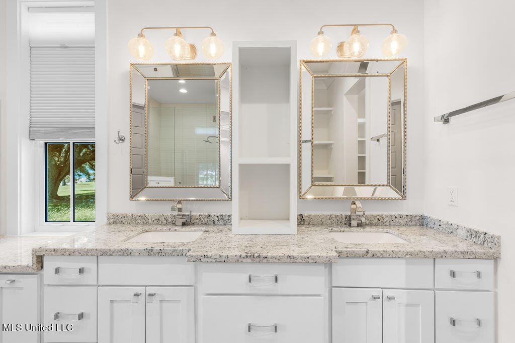 Gulfport, Mississippi, 39501, United States, 4 Bedrooms Bedrooms, ,3 BathroomsBathrooms,Residential,For Sale,1974056