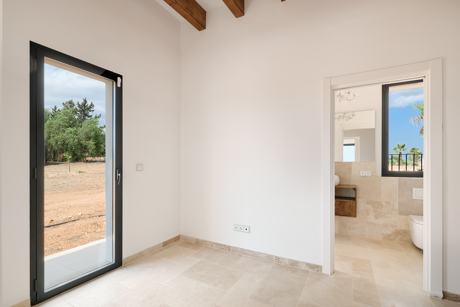  Contemporary estate with guest apartment and vineyard in Inca - 物件實景
