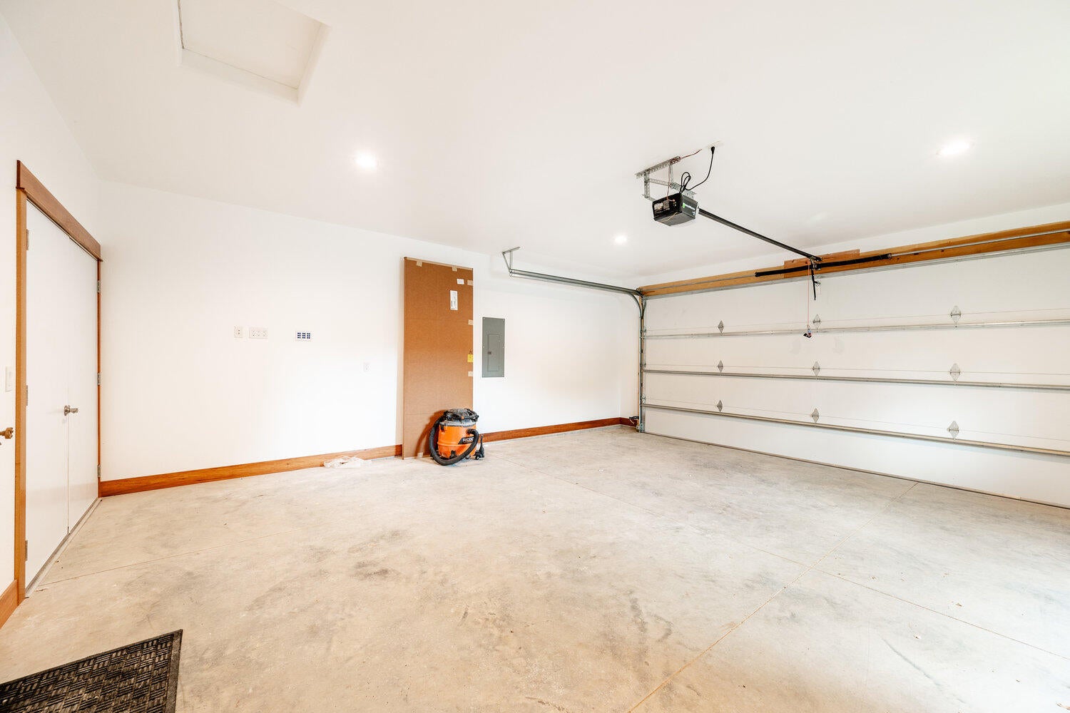 Sheridan, Wyoming, 82801, United States, 4 Bedrooms Bedrooms, ,3 BathroomsBathrooms,Residential,For Sale,1981646