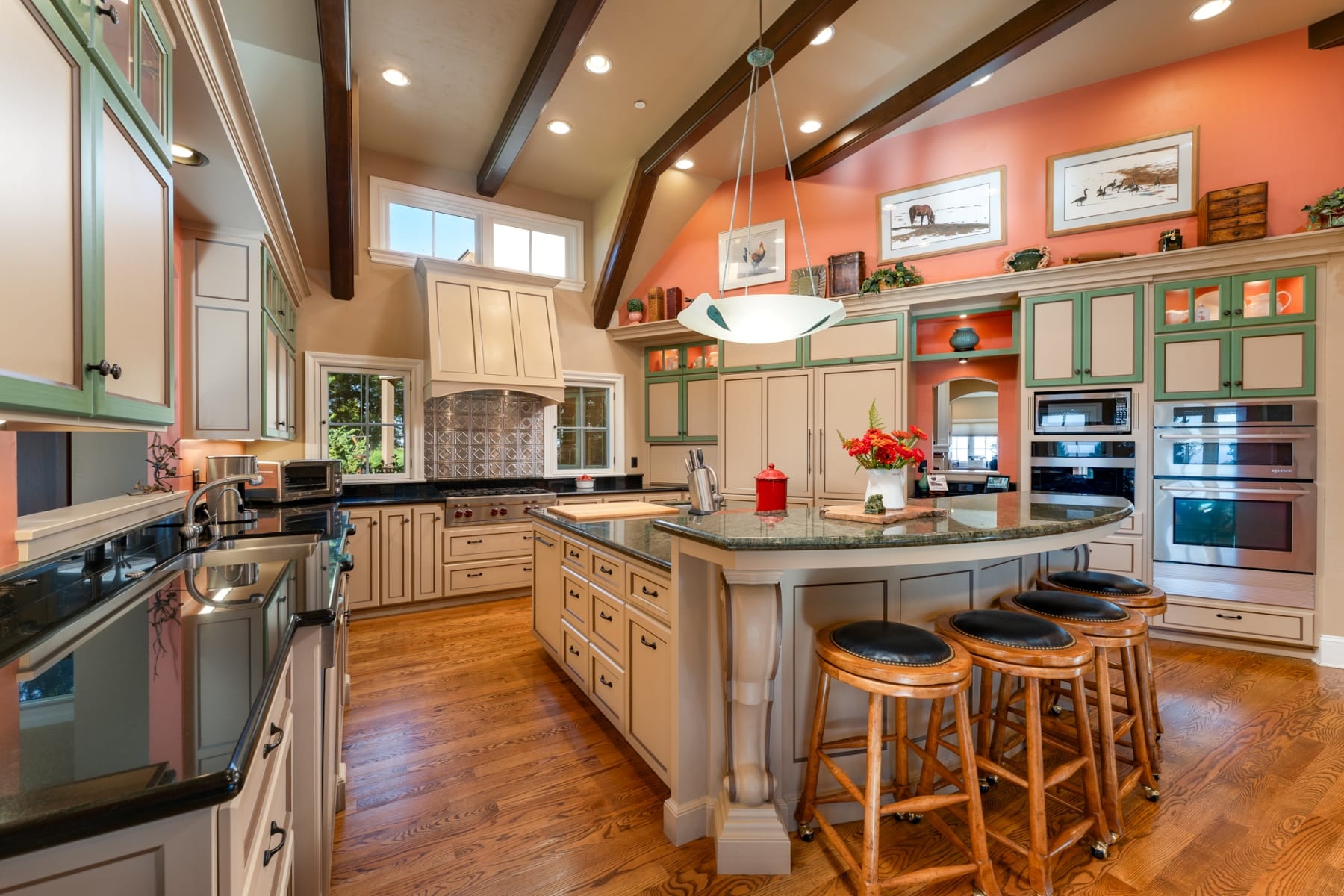  9009 SE EOLA HILLS RD Amity, OR 97101 - 物件實景