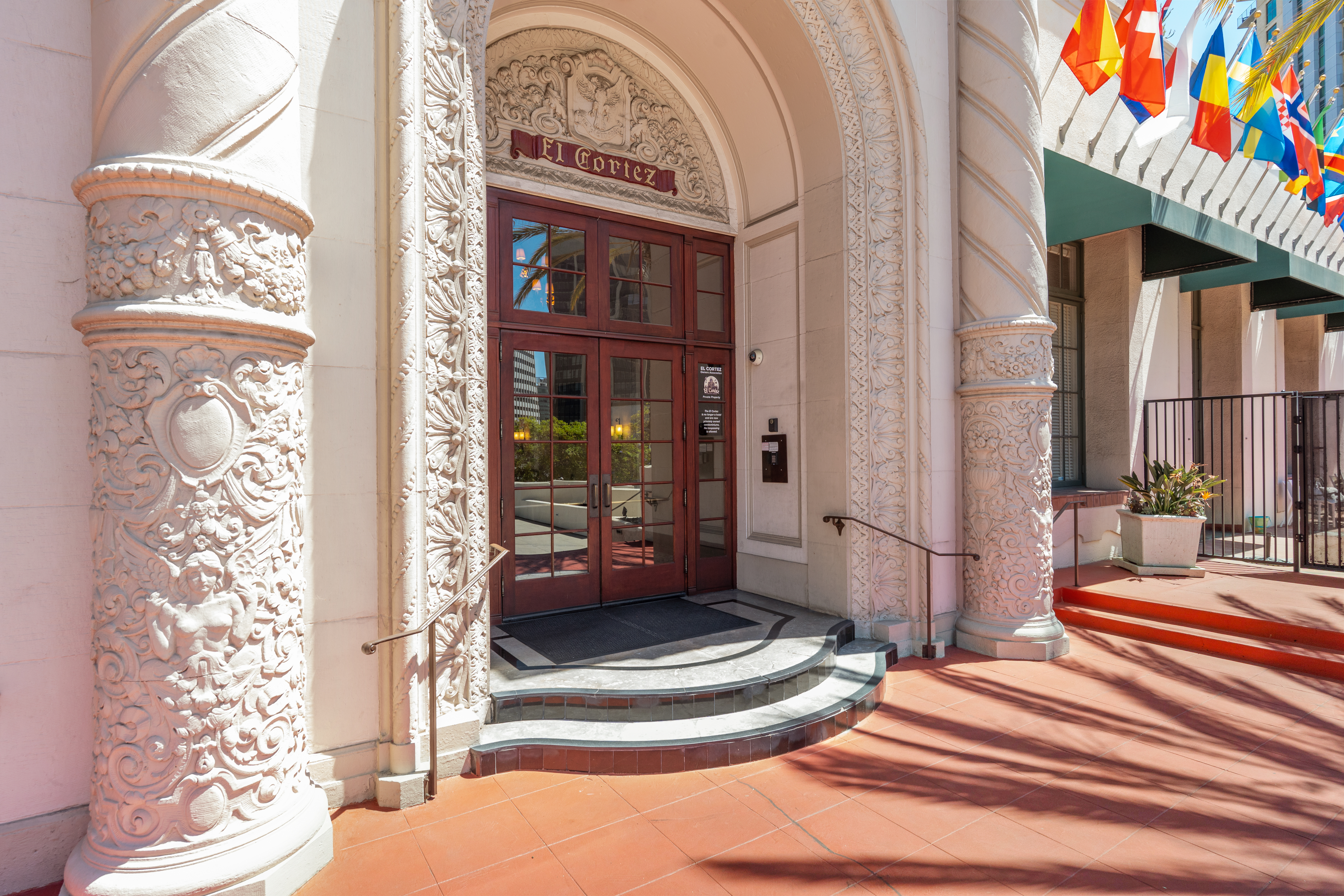  702 Ash Street, San Diego, CA 92101 - 物件實景