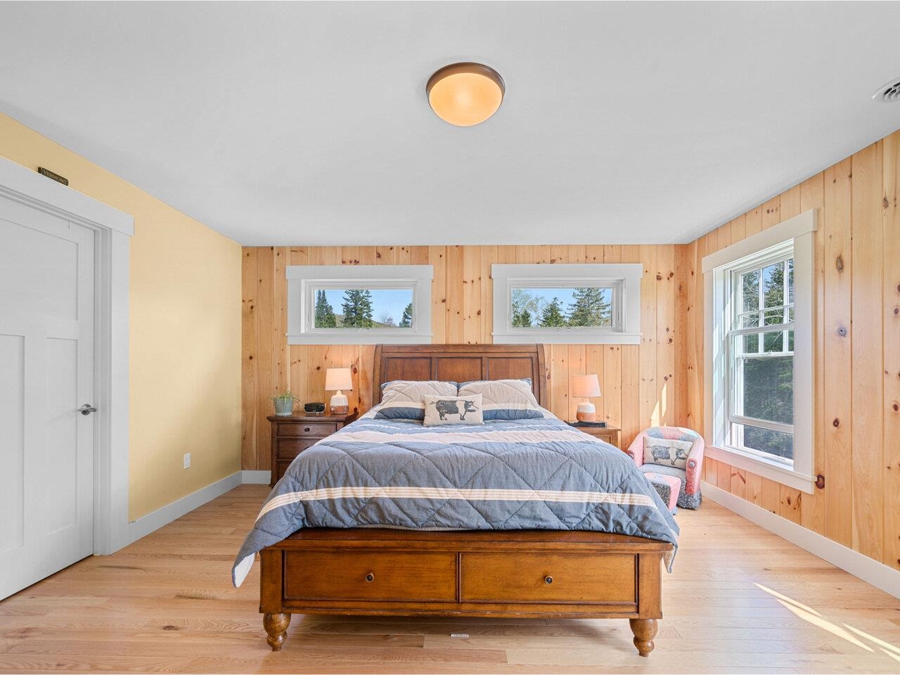 Washington, Vermont, 05675, United States, 7 Bedrooms Bedrooms, ,3 BathroomsBathrooms,Residential,For Sale,1949718