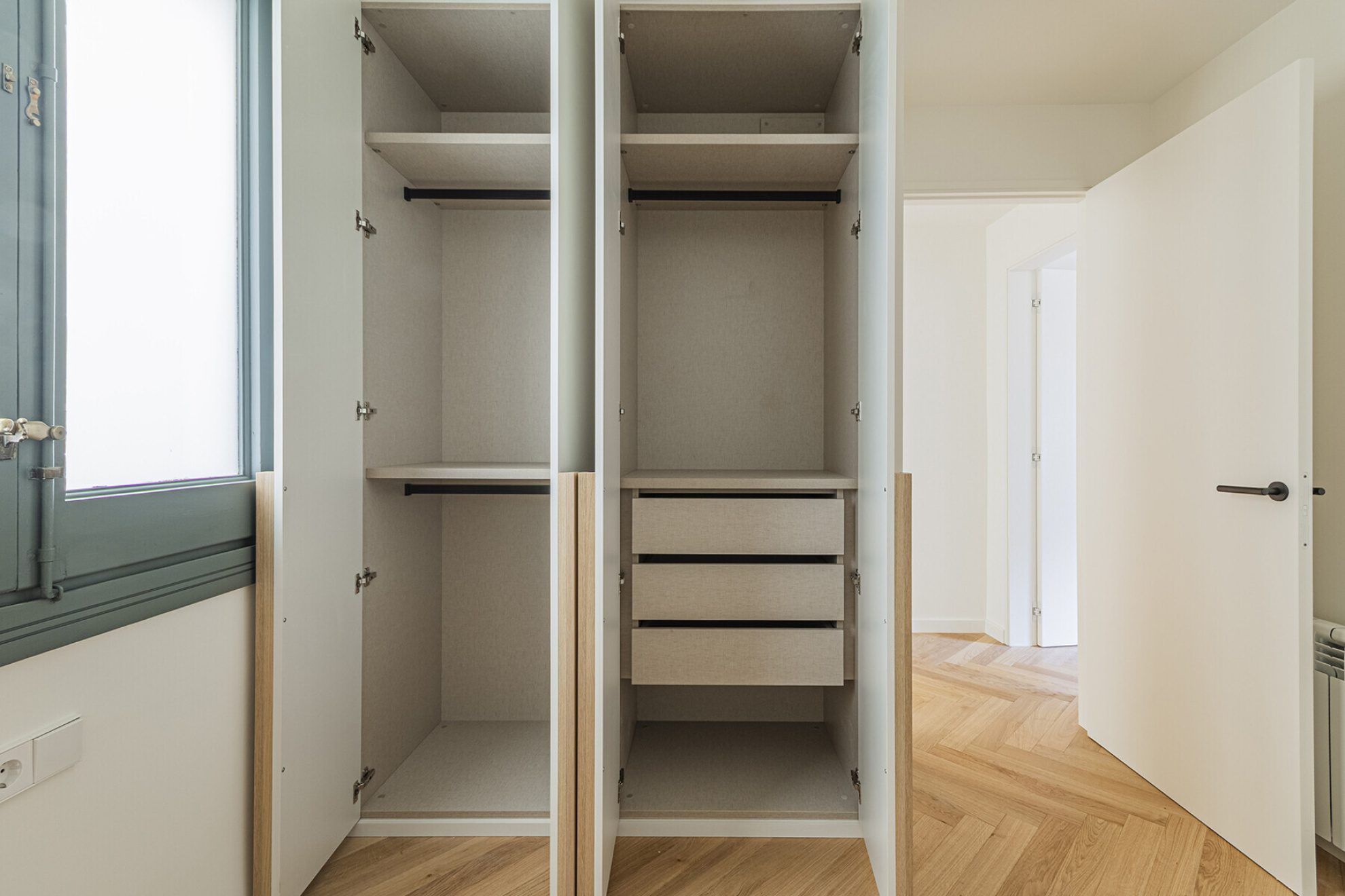  Elegant refurbished apartment of 221 m² in the Quadrat d