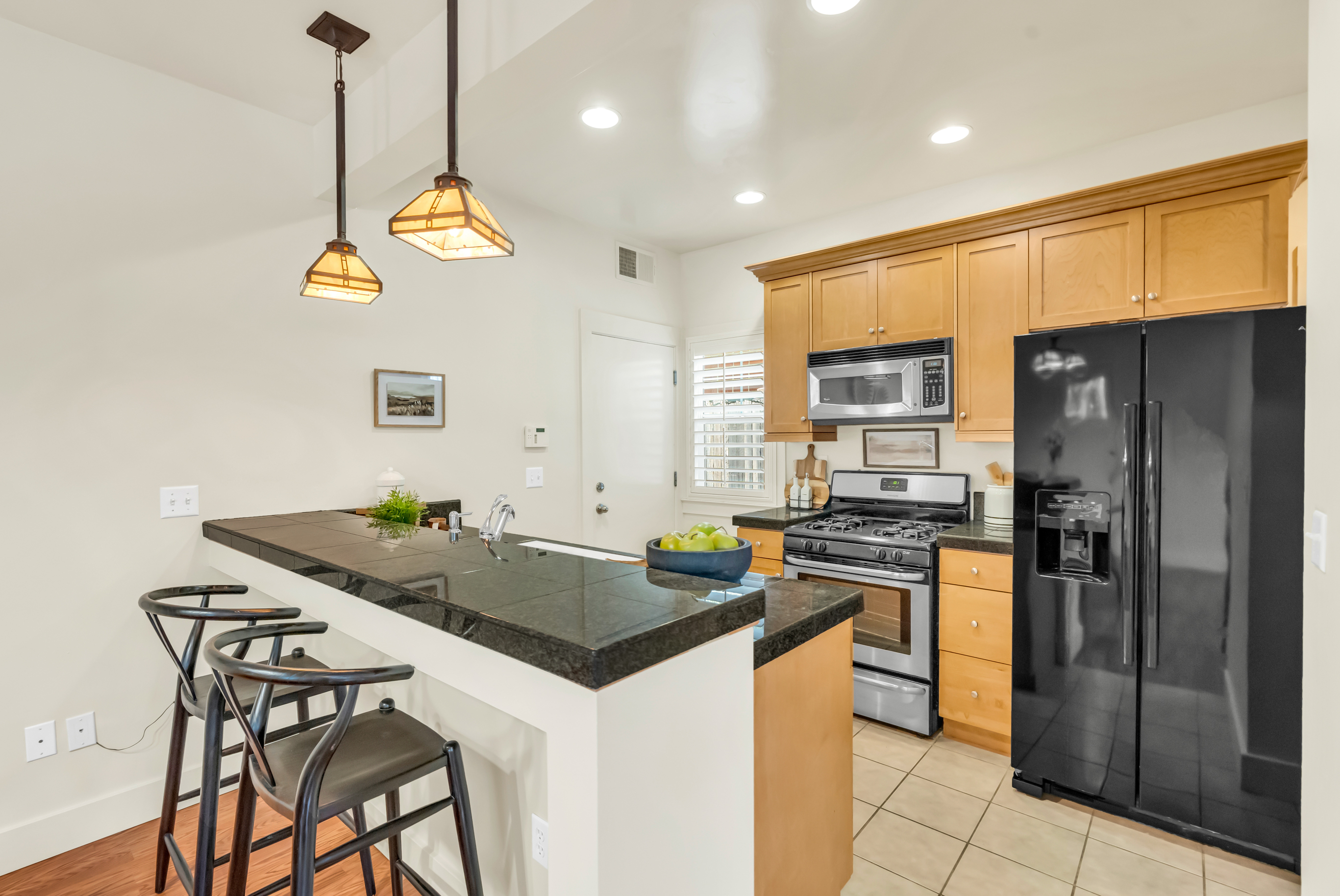 936 52nd Street, Sacramento, CA, 95819 - 物件實景