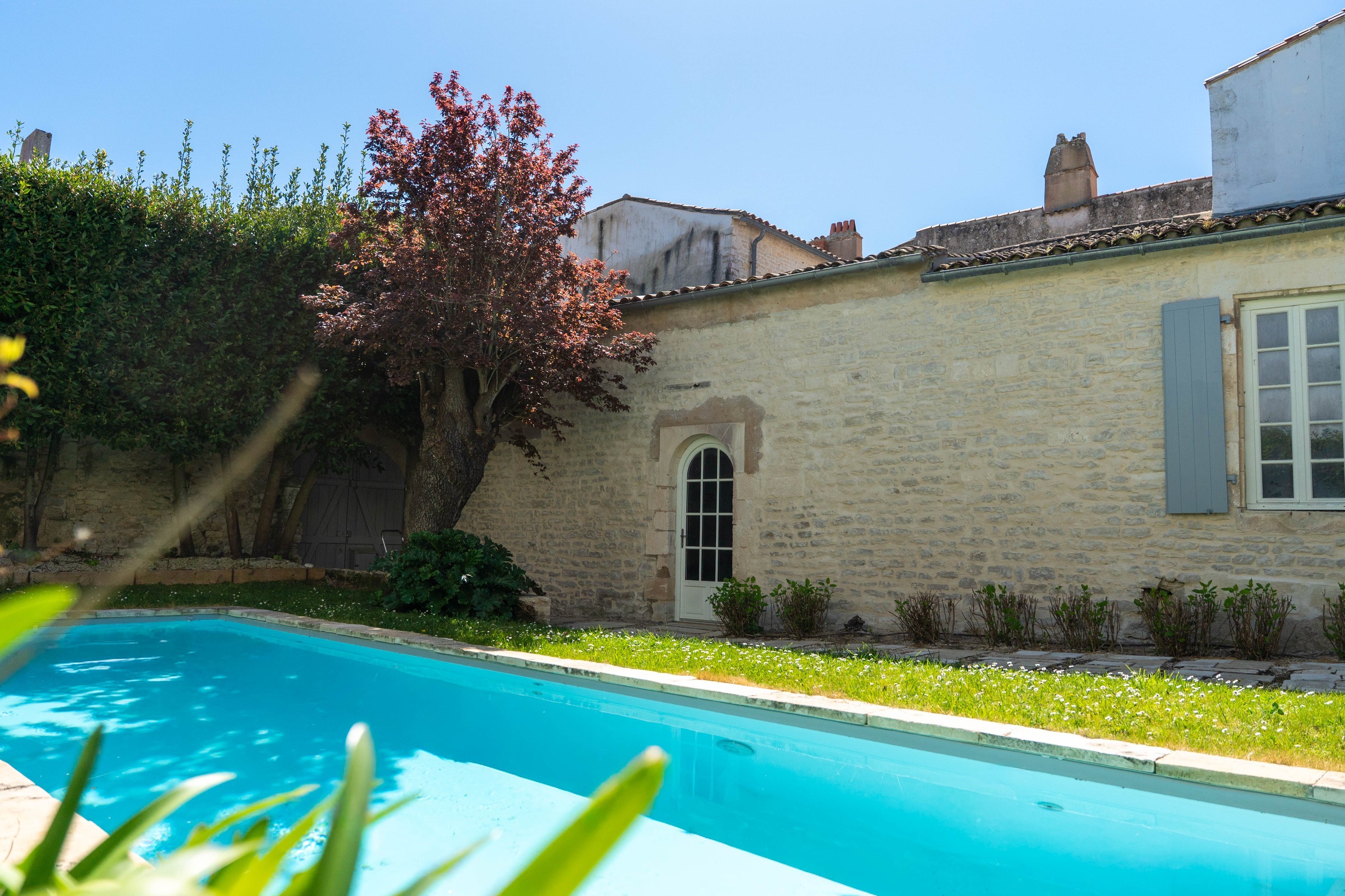  Exceptional Renovated Shipowner’s House with Pool and Garage in the Heart of Sa… - 物件實景