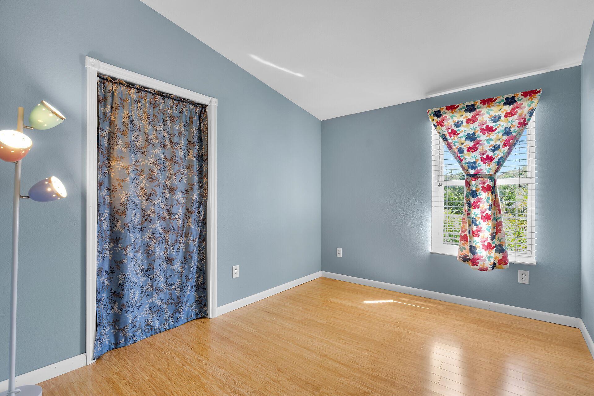 Marathon, Florida, 33050, United States, 3 Bedrooms Bedrooms, ,1 BathroomBathrooms,Residential,For Sale,1941716